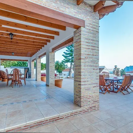 Villa Encanto - Plusholidays