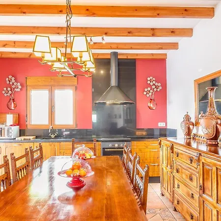 Encanto - Plusholidays *