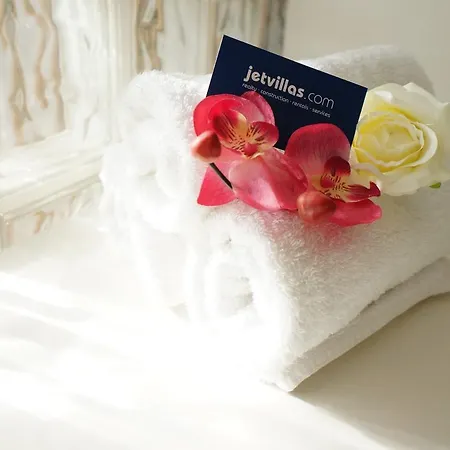 Βίλα Encanto - Plusholidays