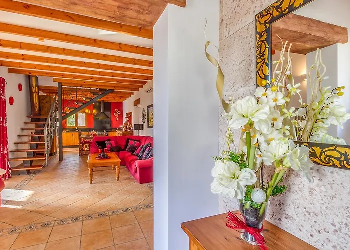 Encanto - Plusholidays Villa