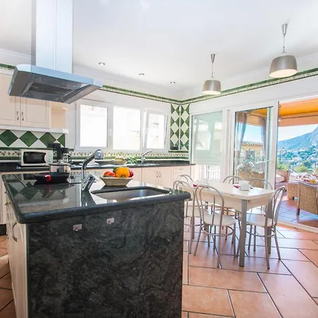 Encanto - Plusholidays Villa *